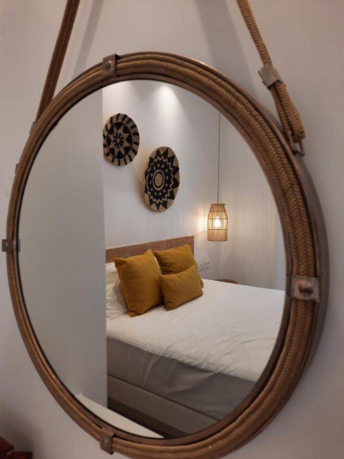Konstantza'S Superior Suite Naxos City Номер фото