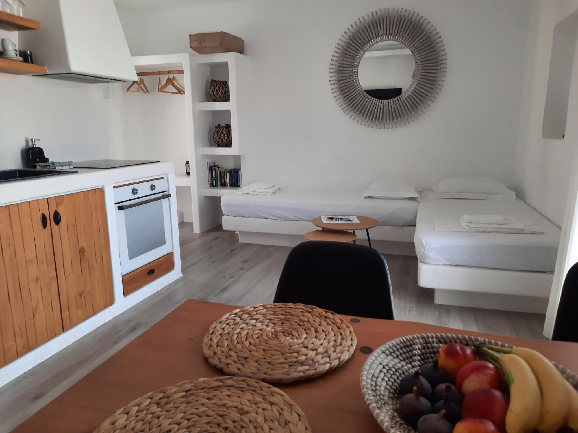Konstantza'S Superior Suite Naxos City Экстерьер фото